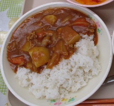 中川産のお米と野菜を使った具沢山カレー